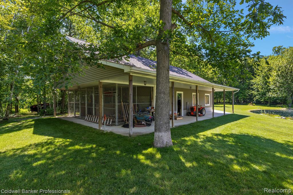 3769 Scholtz Road Lapeer, MI 48446 - Photo 42 of 46