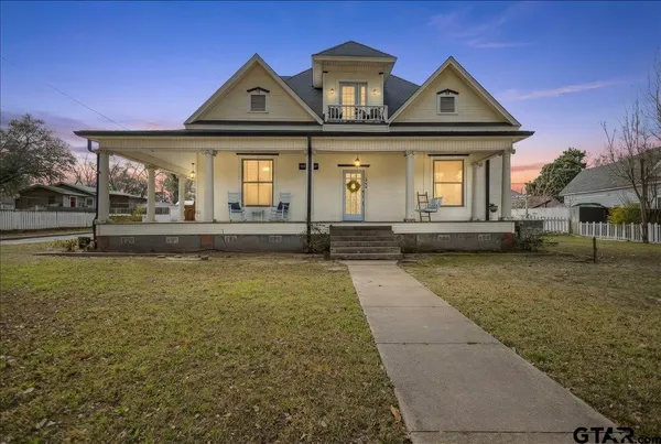 $332,000 | 308 South Montgomery Street, Gilmer, TX 75644