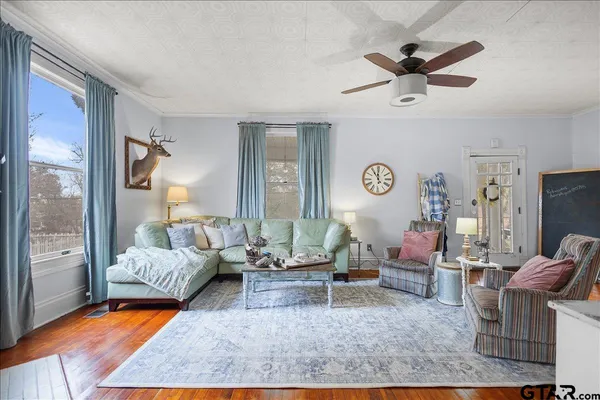 $332,000 | 308 South Montgomery Street, Gilmer, TX 75644