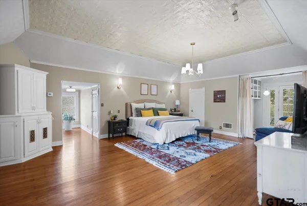 $332,000 | 308 South Montgomery Street, Gilmer, TX 75644