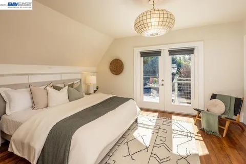 $789,000 | 2420 9th Avenue, Oakland, CA 94606