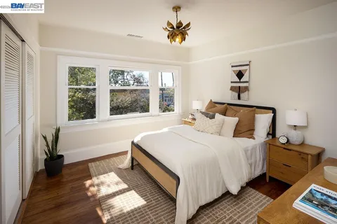 $789,000 | 2420 9th Avenue, Oakland, CA 94606