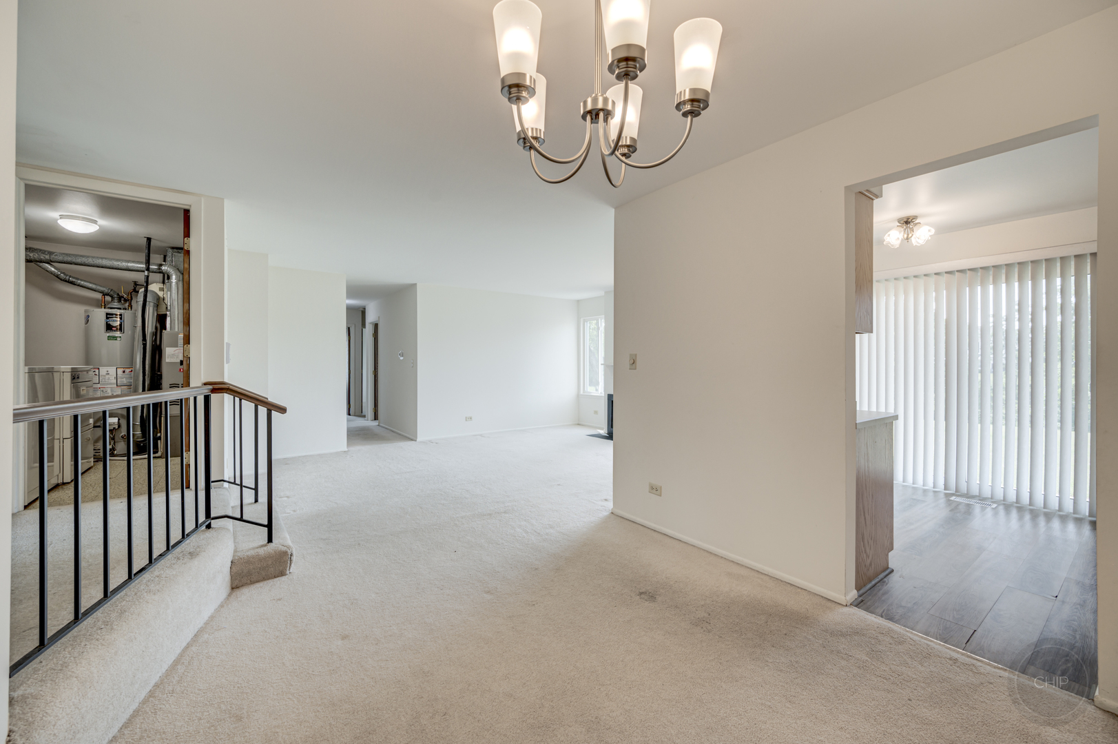 360 Springlake Lane, Unit B Aurora, IL 60504 - Photo 8 of 26