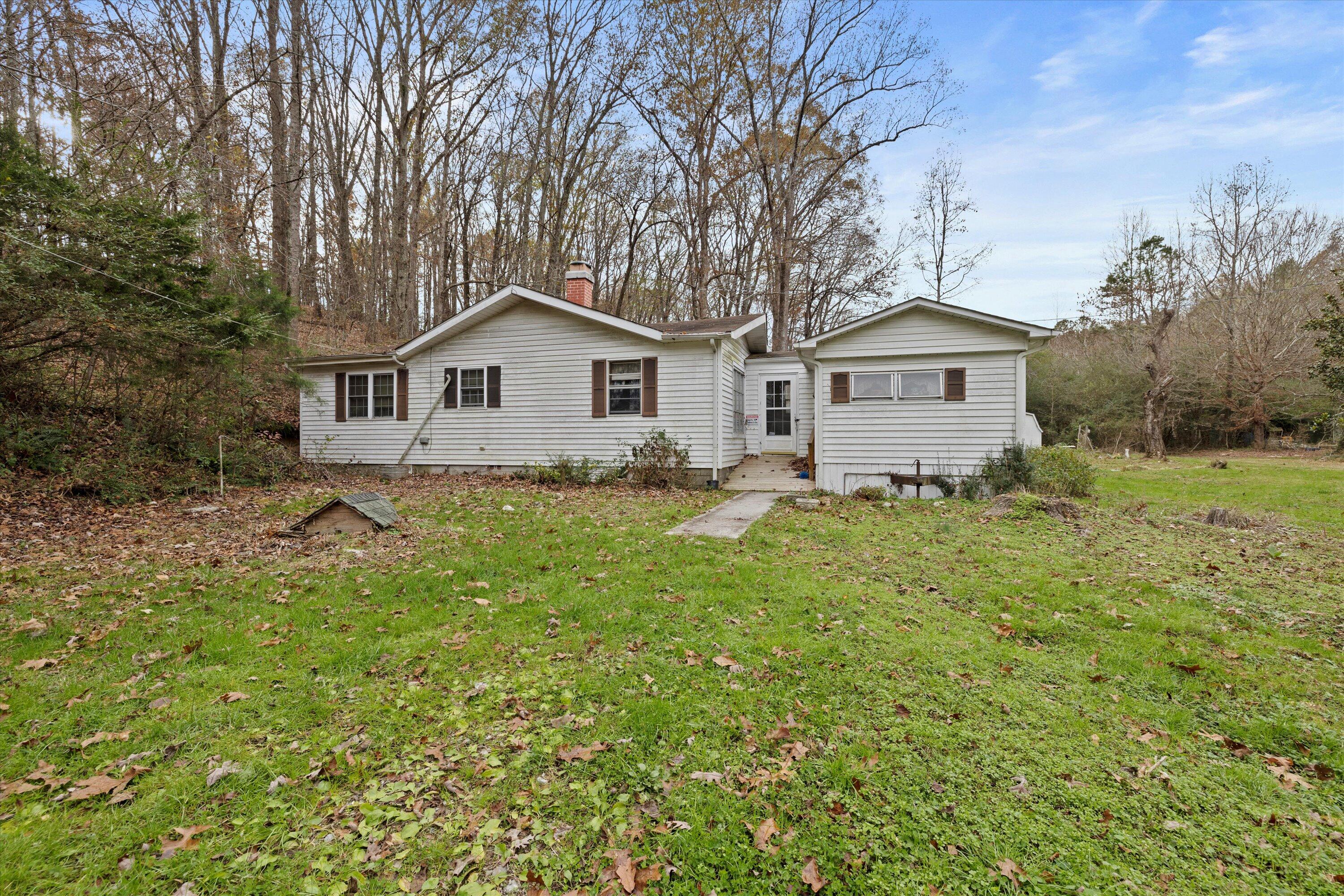 996 Friendship Road Chickamauga, GA 30707 - Photo 4 of 41 03-1112 Friendship Rd-03