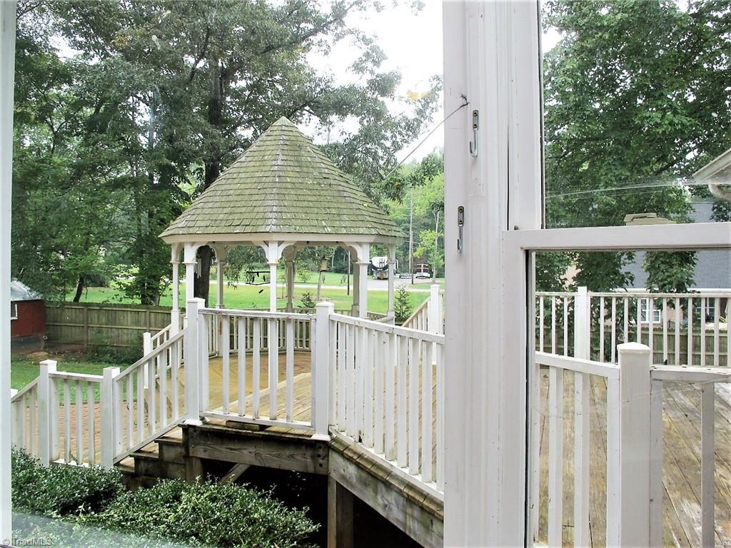 6482 Styers Ferry Road Clemmons, NC 27012 - Photo 2 of 33