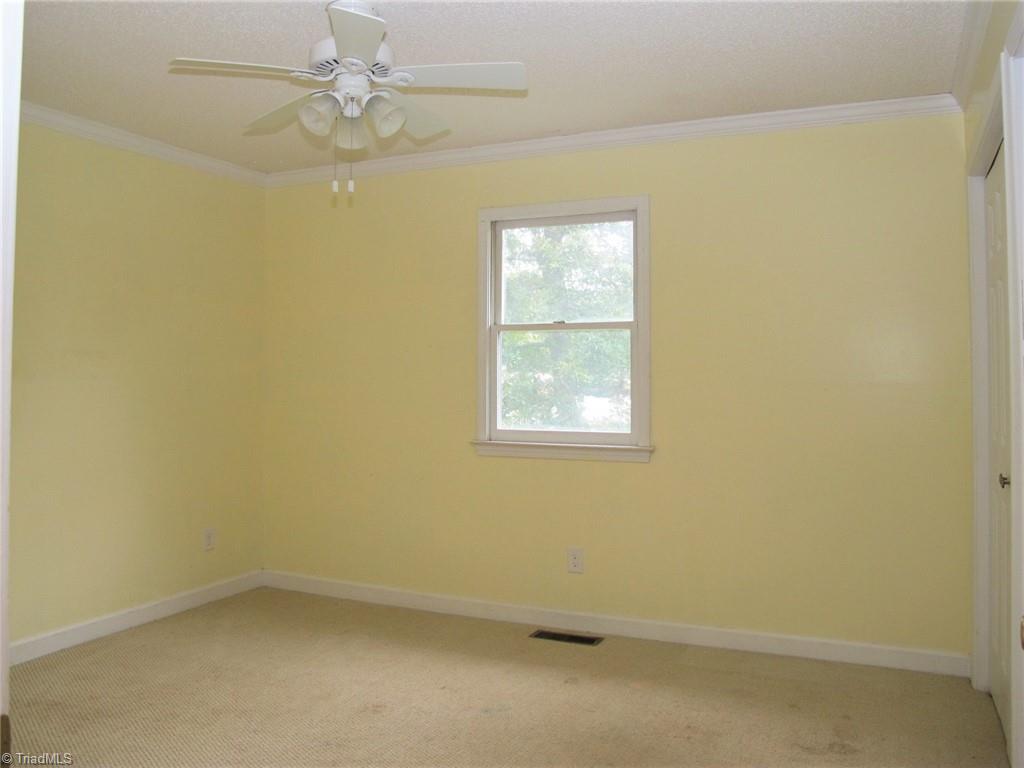6482 Styers Ferry Road Clemmons, NC 27012 - Photo 10 of 33
