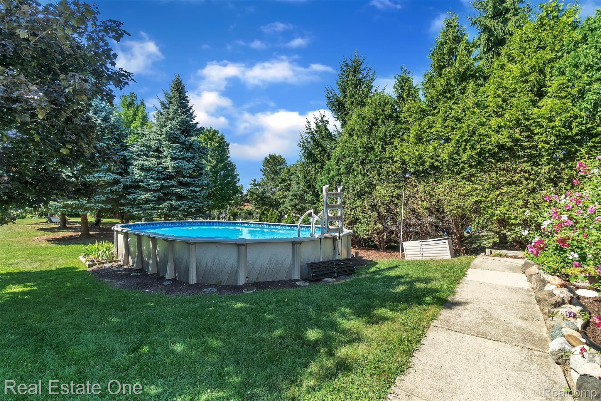 2022 Bone Road Holly, MI 48442 - Photo 34 of 44 46-2022 Bone Rd-WindowStill-Real-Es.jpg