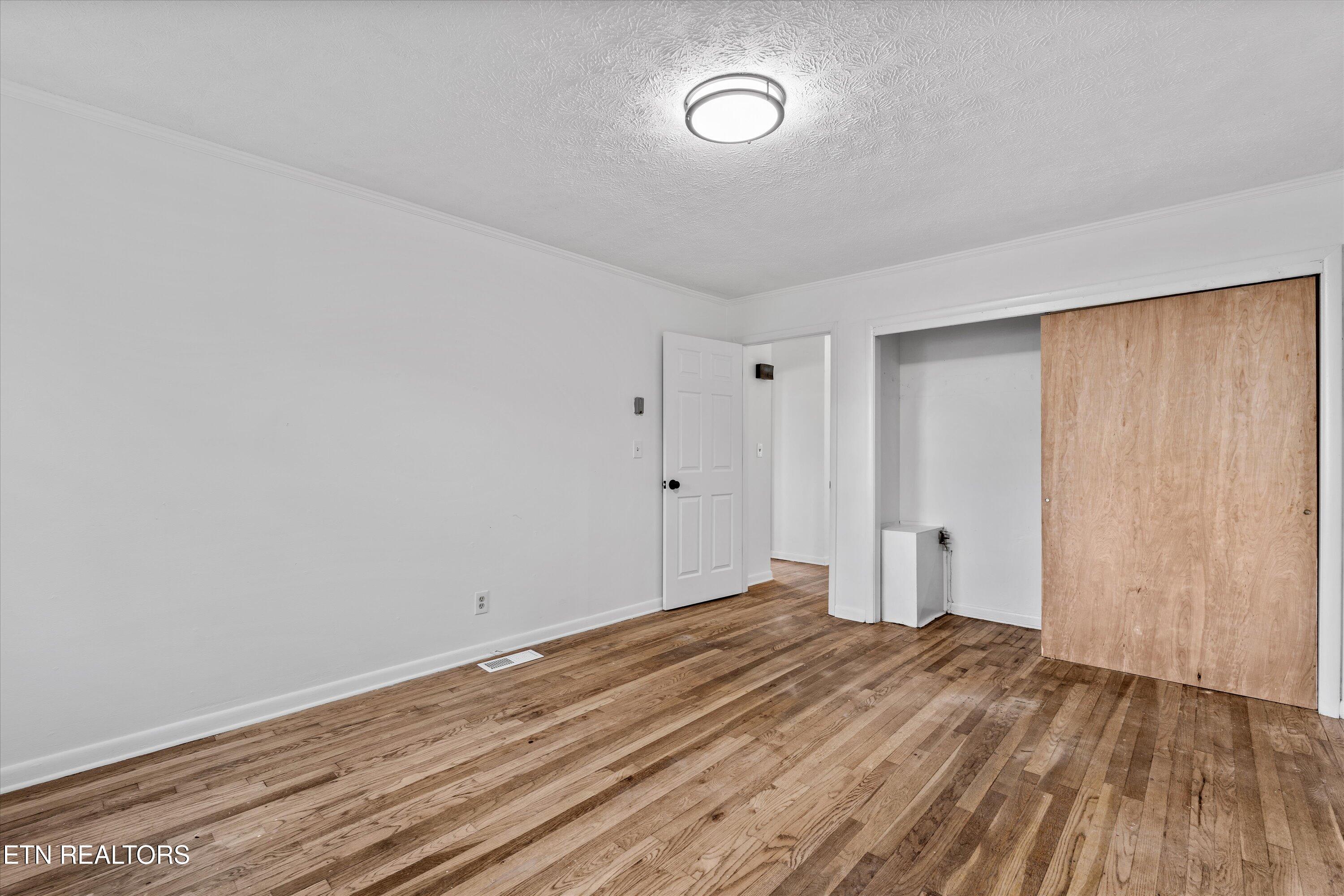 206 Bunker Lane Oak Ridge, TN 37830 - Photo 13 of 21 24-206 Bunker Ln 20