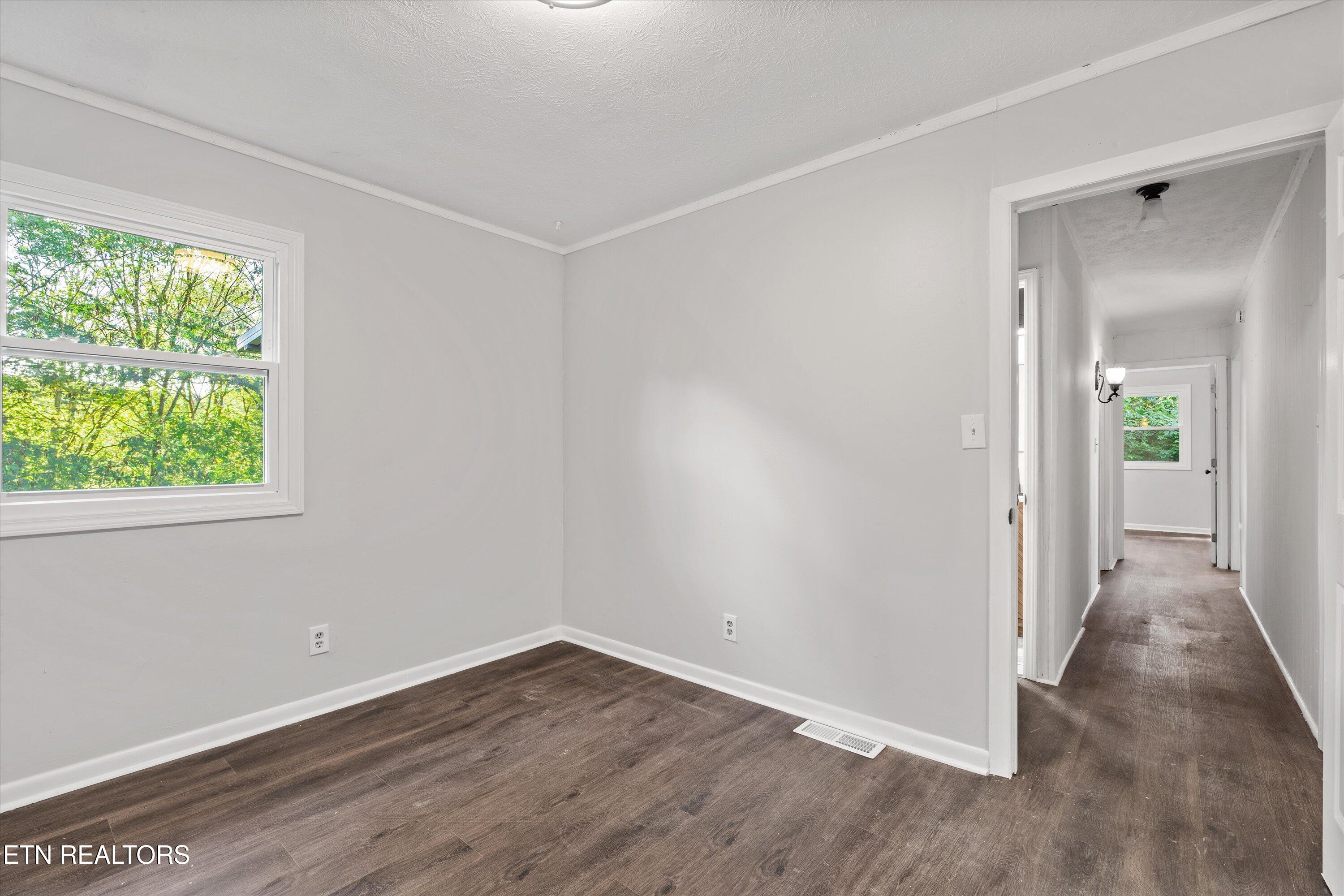 206 Bunker Lane Oak Ridge, TN 37830 - Photo 15 of 21 29-206 Bunker Ln 25