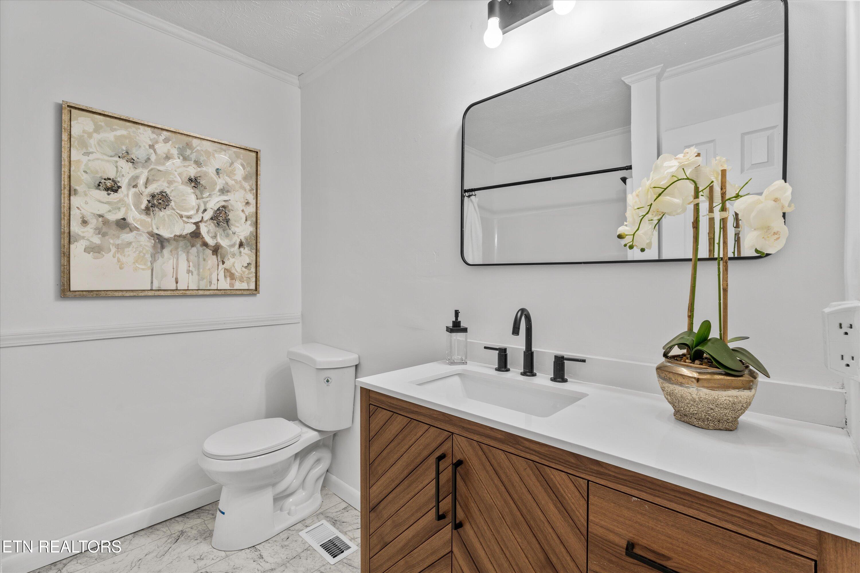 206 Bunker Lane Oak Ridge, TN 37830 - Photo 9 of 21 21-206 Bunker Ln 17