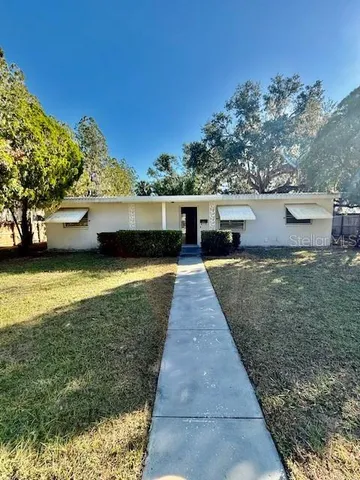 $1,500 | 5300 18th Street, Zephyrhills, FL 33542