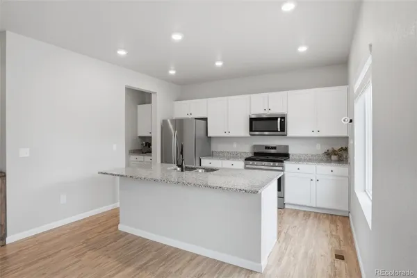 $559,900 | 2359 Coyote Creek Drive, Fort Lupton, CO 80621