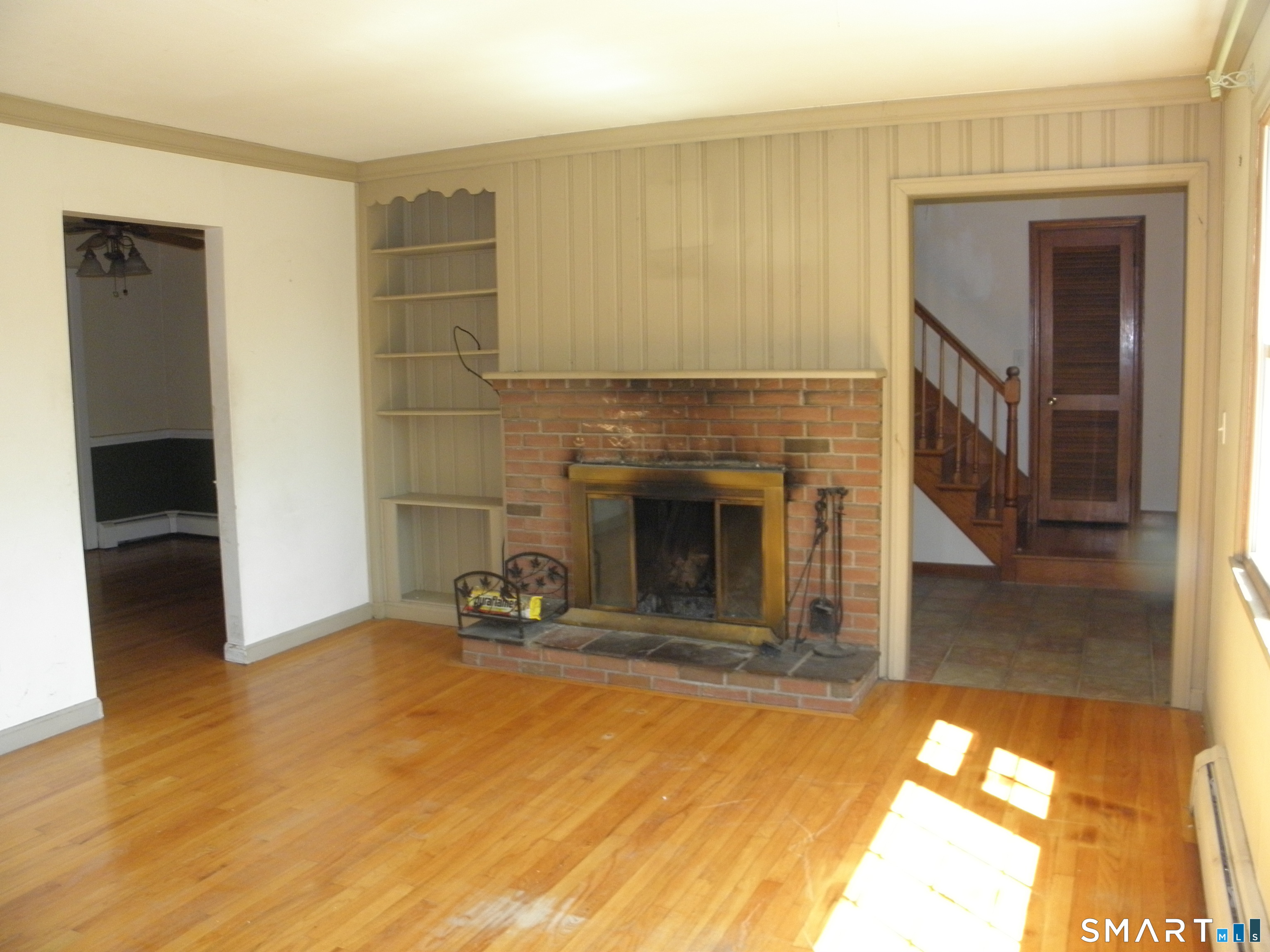323 Jones Hollow Road Marlborough, CT 06447 - Photo 10 of 18