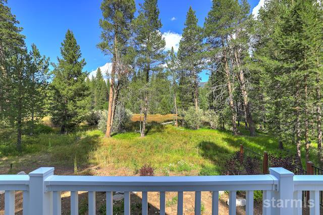 1429 Chinquapin Drive South Lake Tahoe, CA 96150 - Photo 32 of 37 a view of a garden