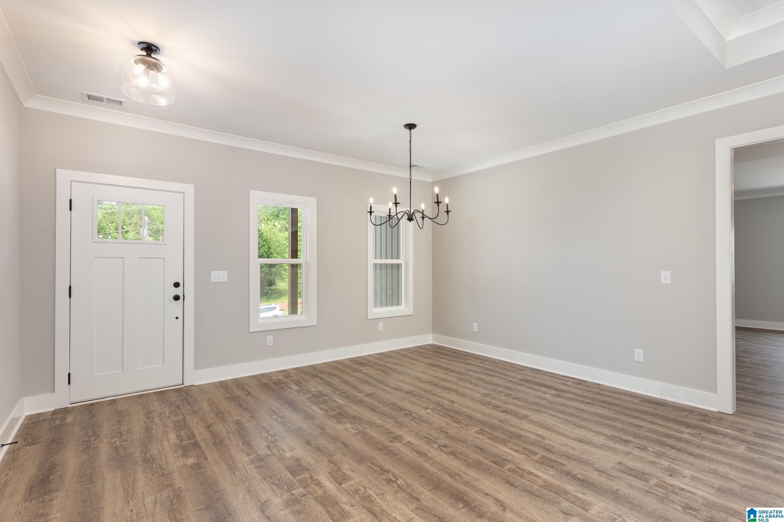 265 Cottage Court Springville, AL 35146 - Photo 5 of 38