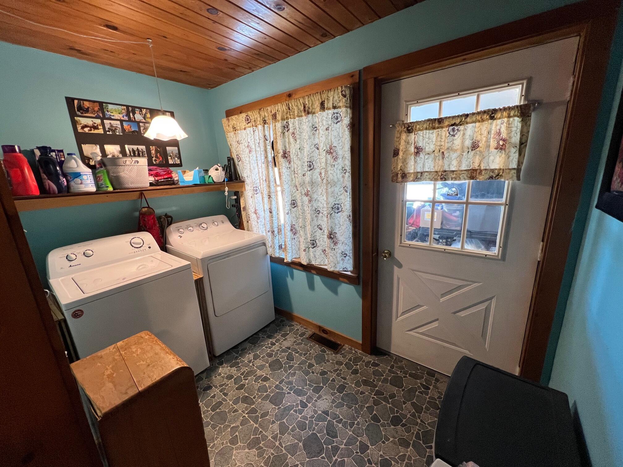 325 Cambridge Road Harmony, ME 04942 - Photo 15 of 39 15
