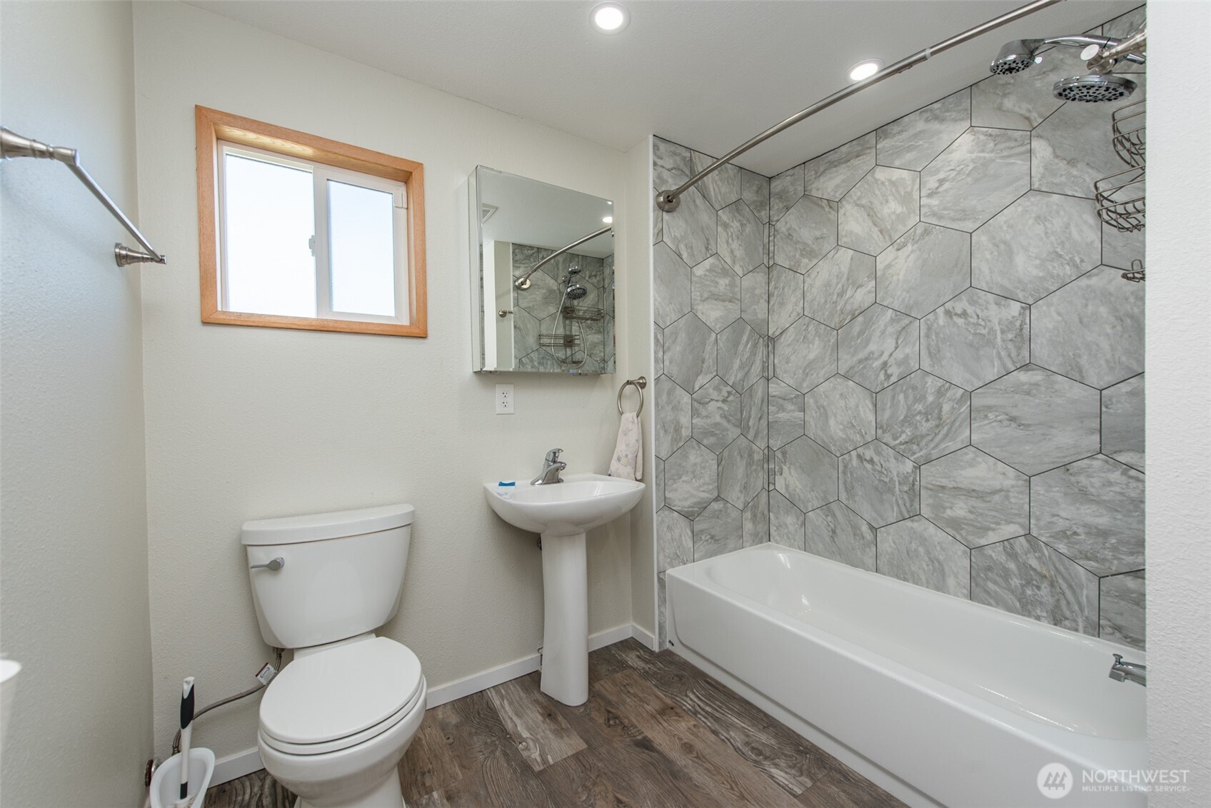 20 Elizabeth Lane Sequim, WA 98382 - Photo 15 of 37