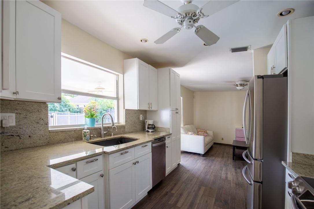 11664 Southwest 57th Street Cooper City, FL 33330 - Photo 10 of 23 Photo 10