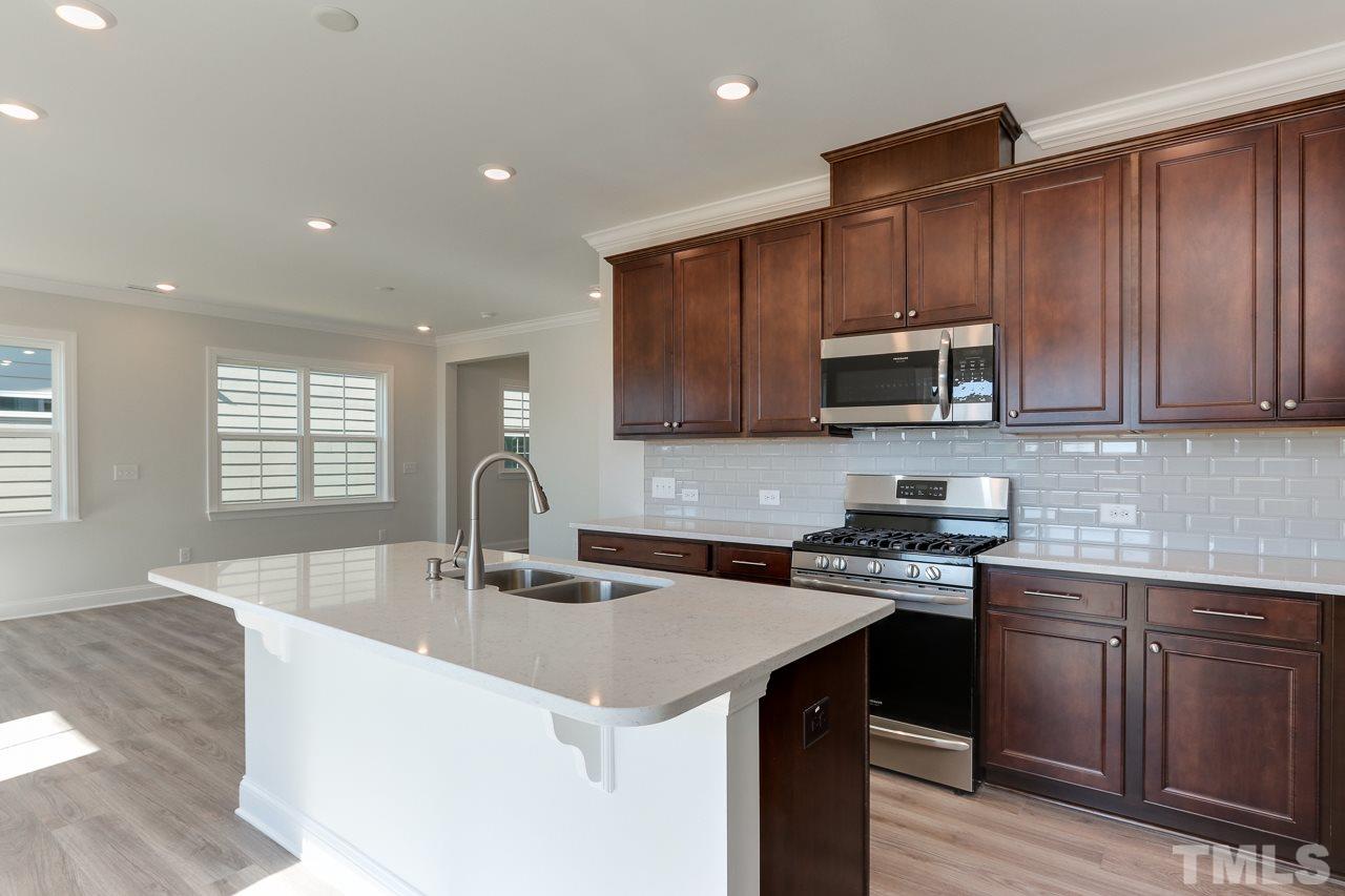 158 Azure Mist Drive, Unit 197 Raleigh, NC 27610 - Photo 9 of 30