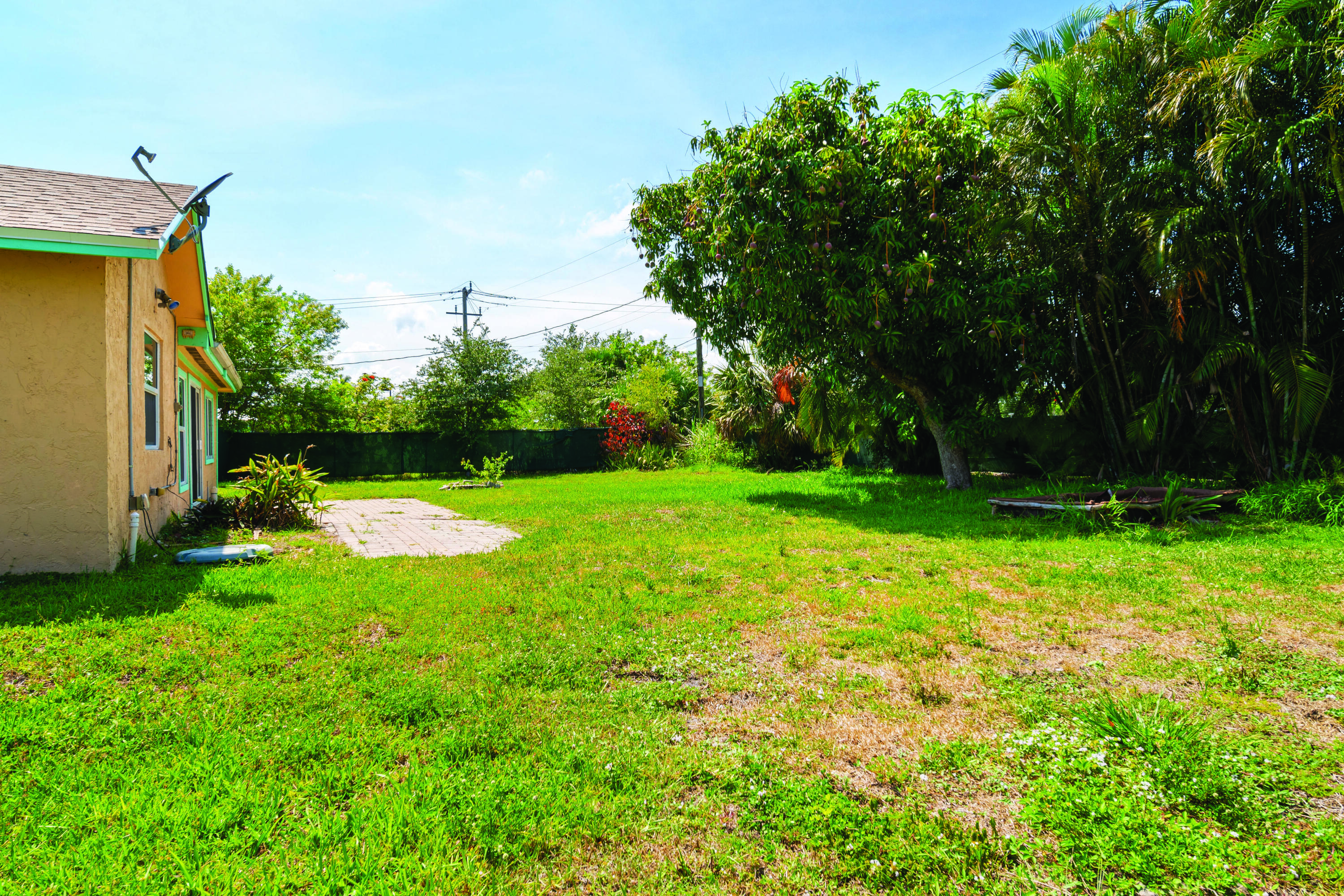 103 East Shannondale Road Cloud Lake, FL 33406 - Photo 4 of 17 103-SHANNONDALE-RD-33406-007