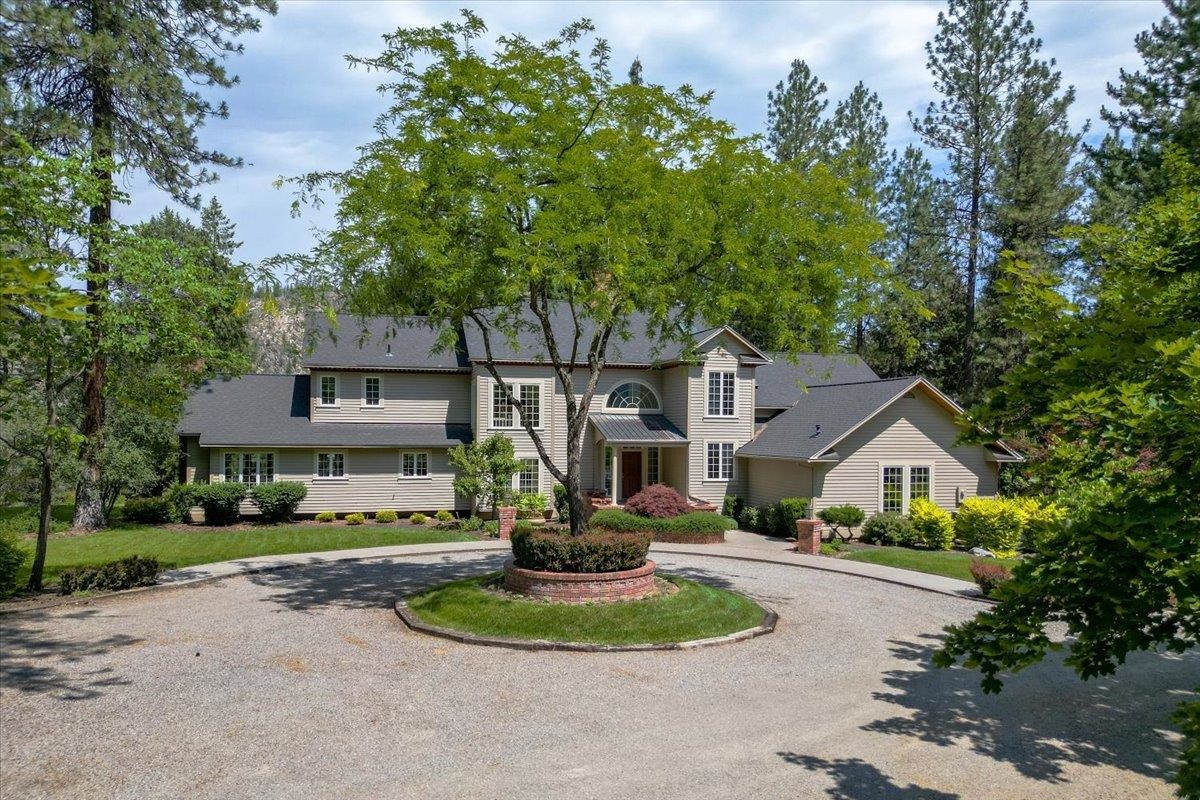 6818 West Rutter Parkway Spokane, WA 99208 - Photo 2 of 49