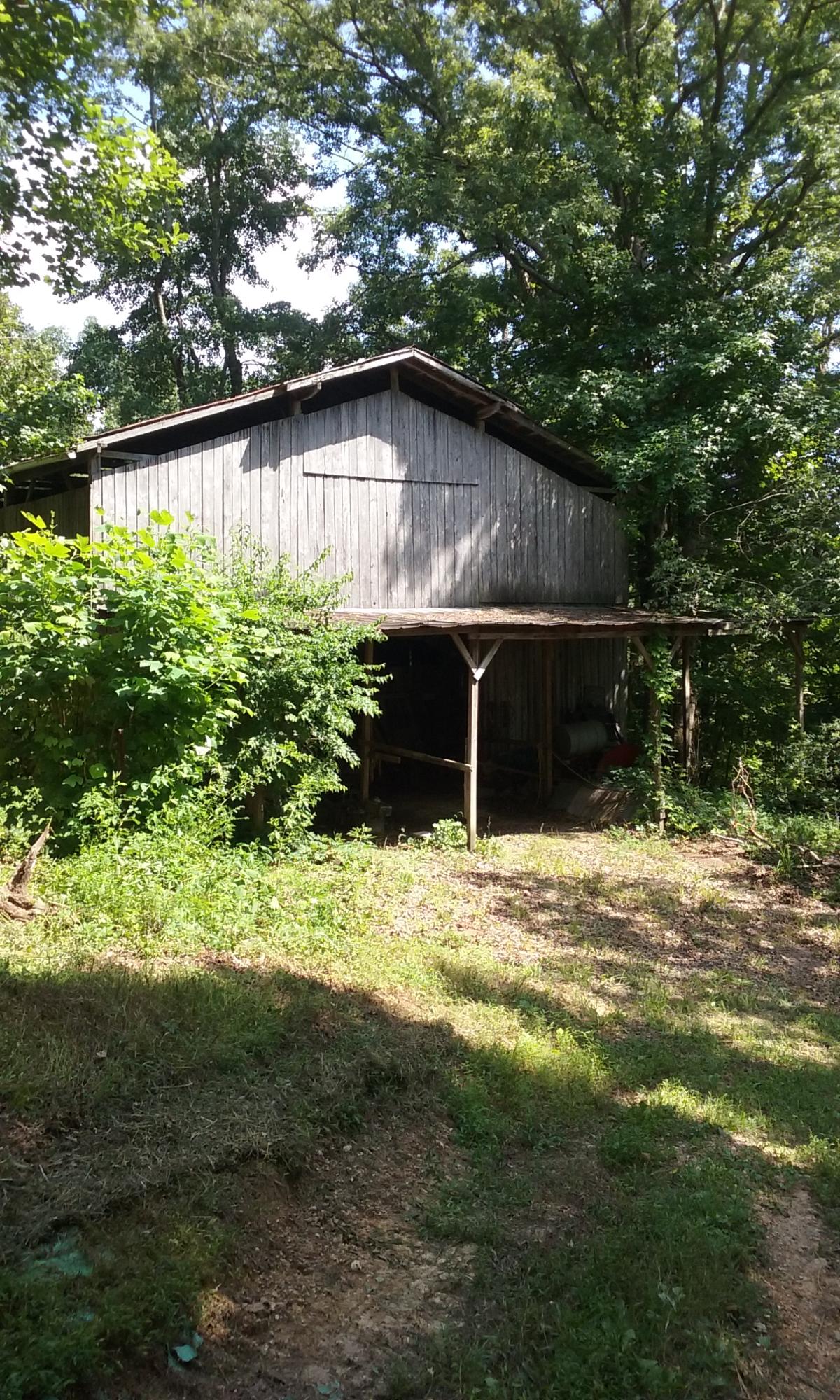 22673 Vonore Road Loudon, TN 37774 - Photo 15 of 39 108