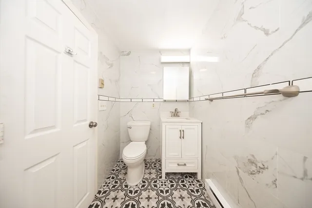 $2,000 | 11 B Gibbs Street, Unit 28, Worcester, MA 01607