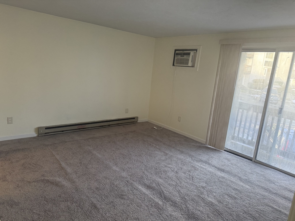 11 B Gibbs Street, Unit 28 Worcester, MA 01607 - Photo 3 of 6