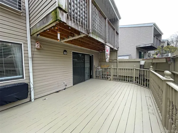$2,700 | 26 Hillside Terrace, Unit F, White Plains, NY 10601