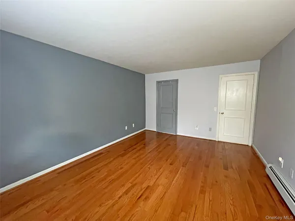 $2,700 | 26 Hillside Terrace, Unit F, White Plains, NY 10601