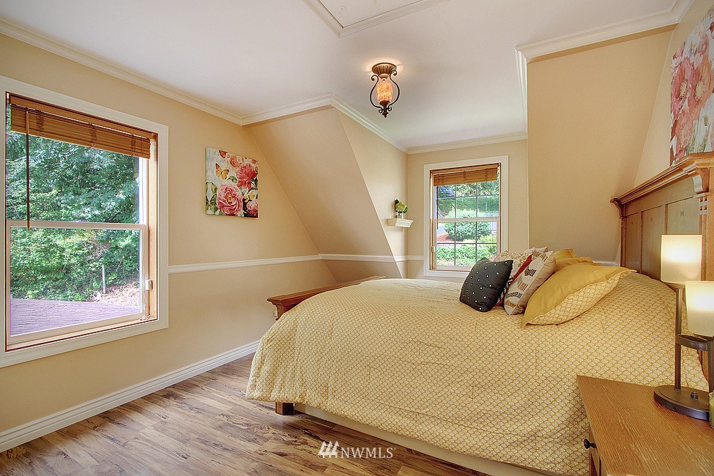 128 North Lake Roesiger Road Snohomish, WA 98290 - Photo 14 of 22