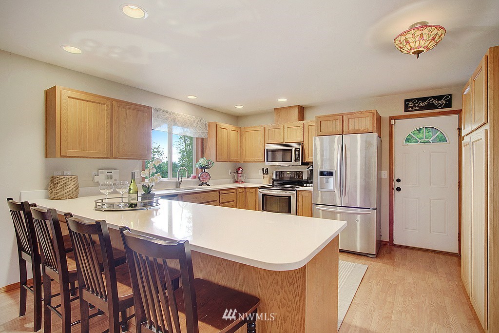128 North Lake Roesiger Road Snohomish, WA 98290 - Photo 8 of 22