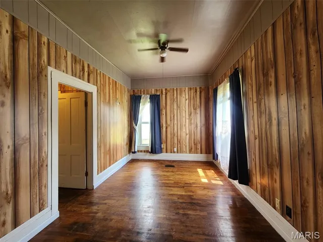 $99,000 | 401 East Washington Street, Vandalia, MO 63382