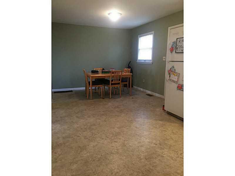 4834 Troy Road Springfield, OH 45502 - Photo 3 of 15
