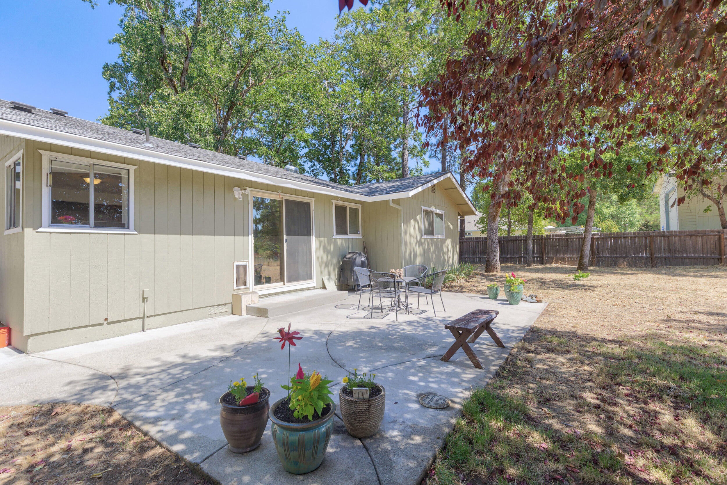 427 Connie Lane Merlin, OR 97532 - Photo 20 of 46 0r1a5494_5_6_7_8_1