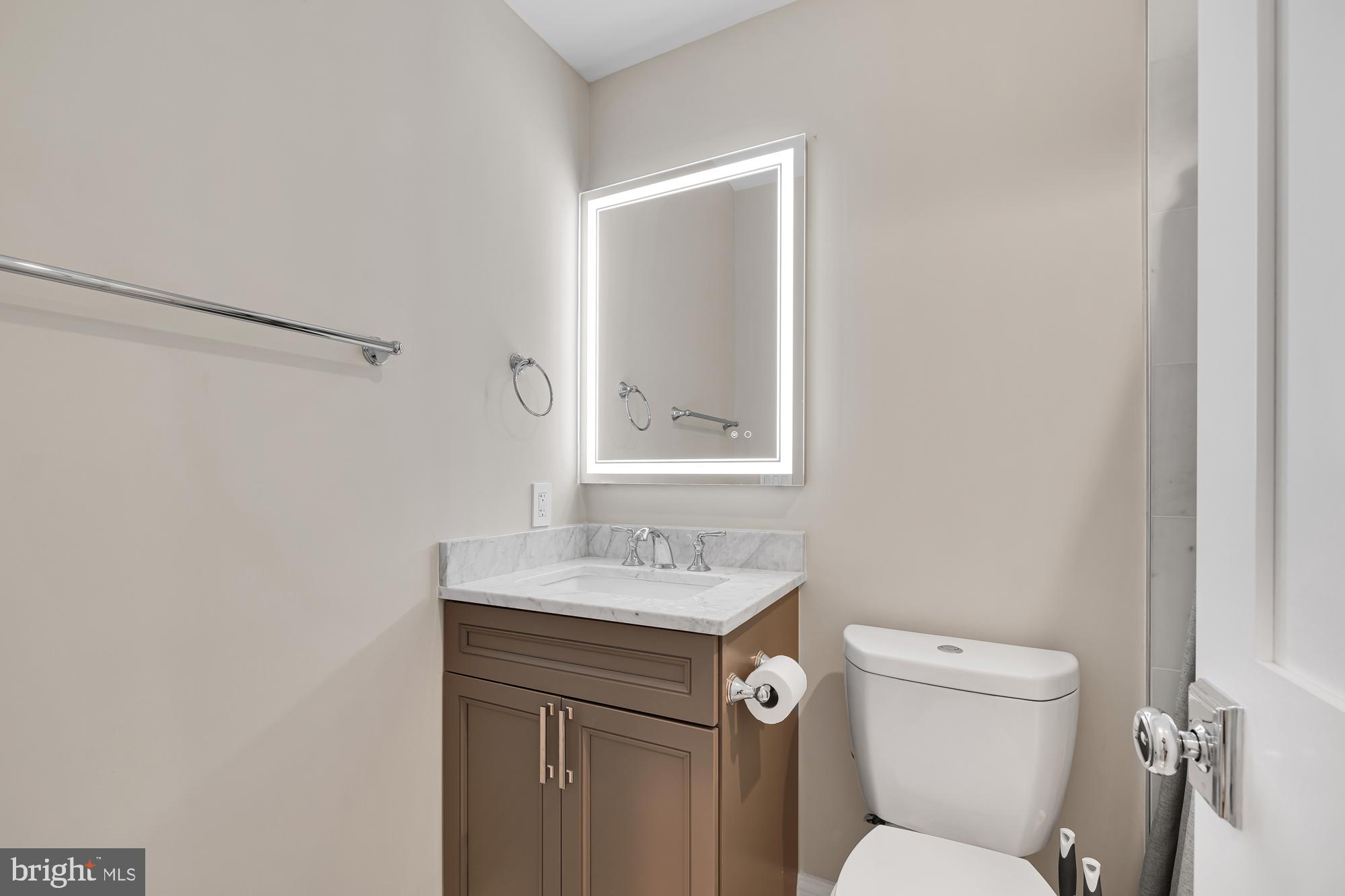 710 E Street Southeast, Unit 4 Washington, DC 20003 - Photo 14 of 32