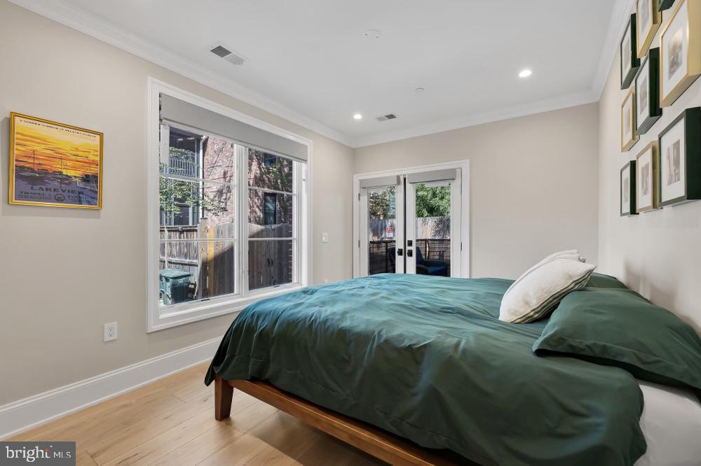 710 E Street Southeast, Unit 4 Washington, DC 20003 - Photo 19 of 32 Primary Suite