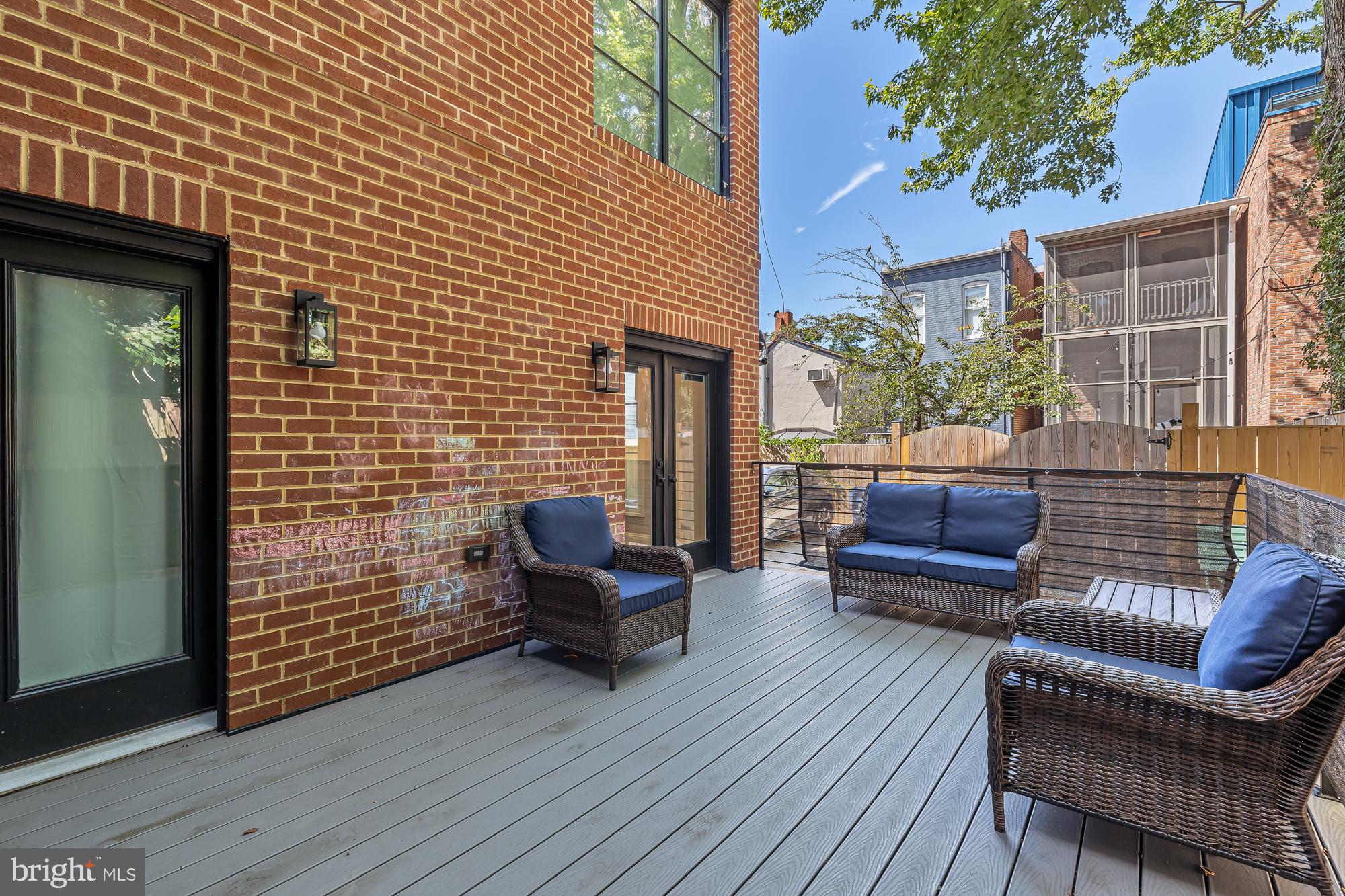 710 E Street Southeast, Unit 4 Washington, DC 20003 - Photo 29 of 32