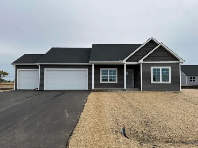 $394,900 | 1815 East Kyle, Beloit, WI 53511
