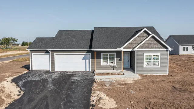 $394,900 | 1815 East Kyle, Beloit, WI 53511