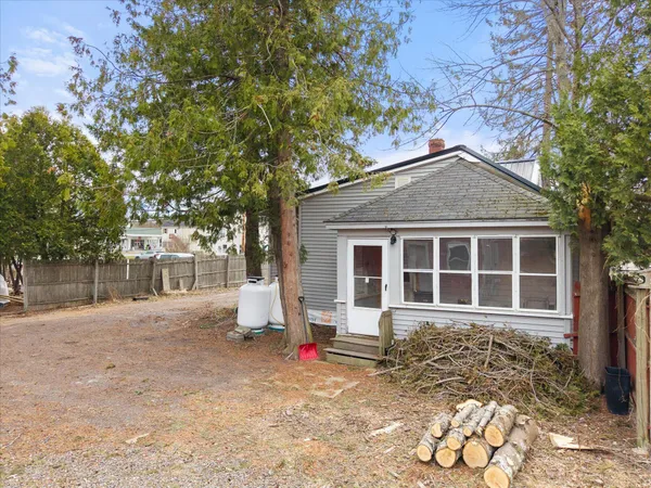 $225,000 | 12 Western Avenue, Hampden, ME 04444