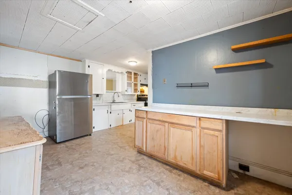 $225,000 | 12 Western Avenue, Hampden, ME 04444