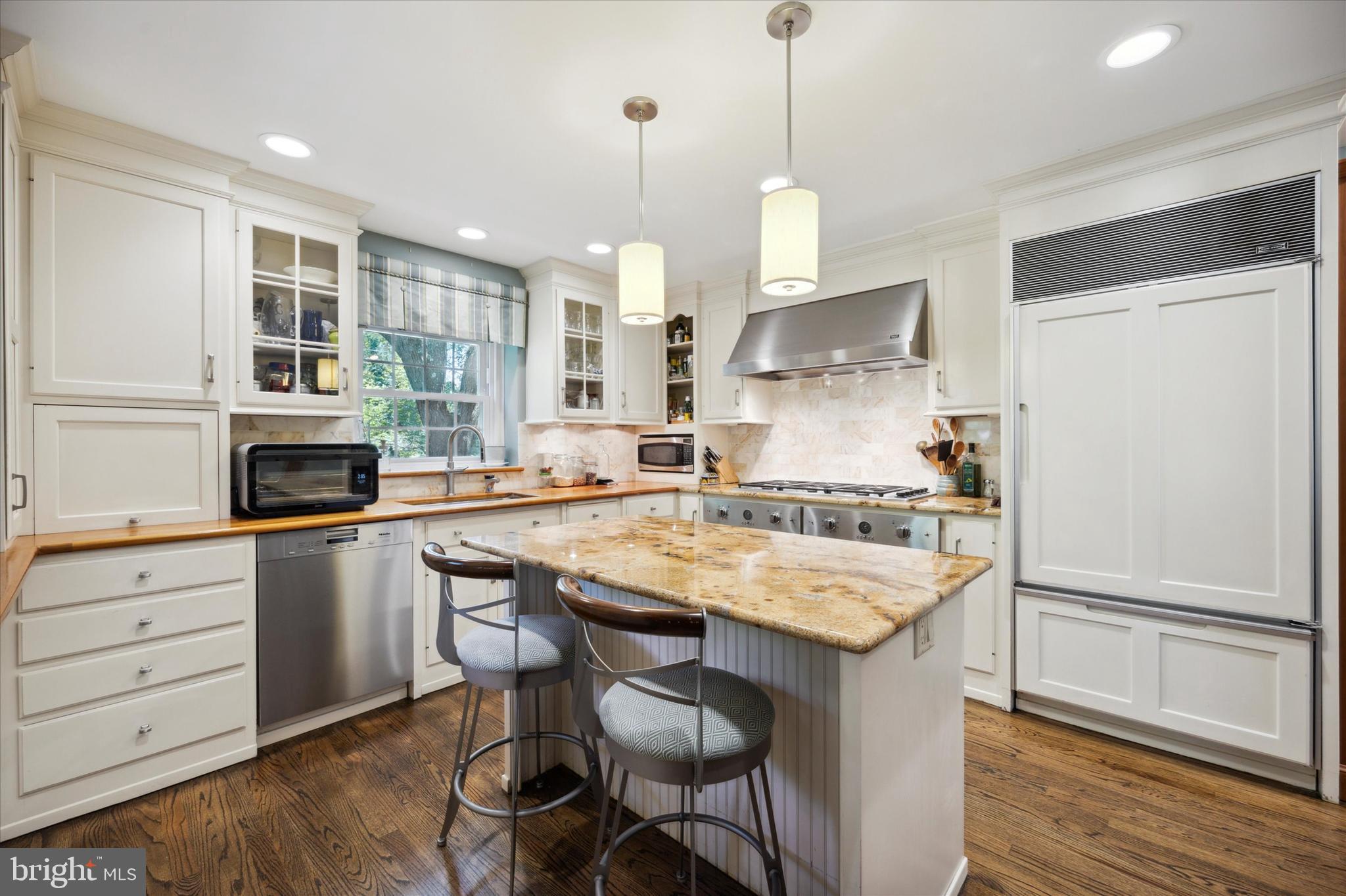 8301 Fairview Road Elkins Park, PA 19027 - Photo 11 of 57 A chef's delight w double Viking ovens, 6 burners