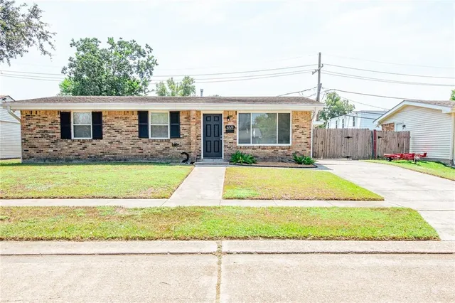 $1,800 | 6228 Leslie Street, Metairie, LA 70003