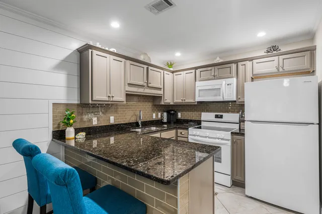 $425,000 | 3191 Scenic Highway 98, Unit 214, Destin, FL 32541