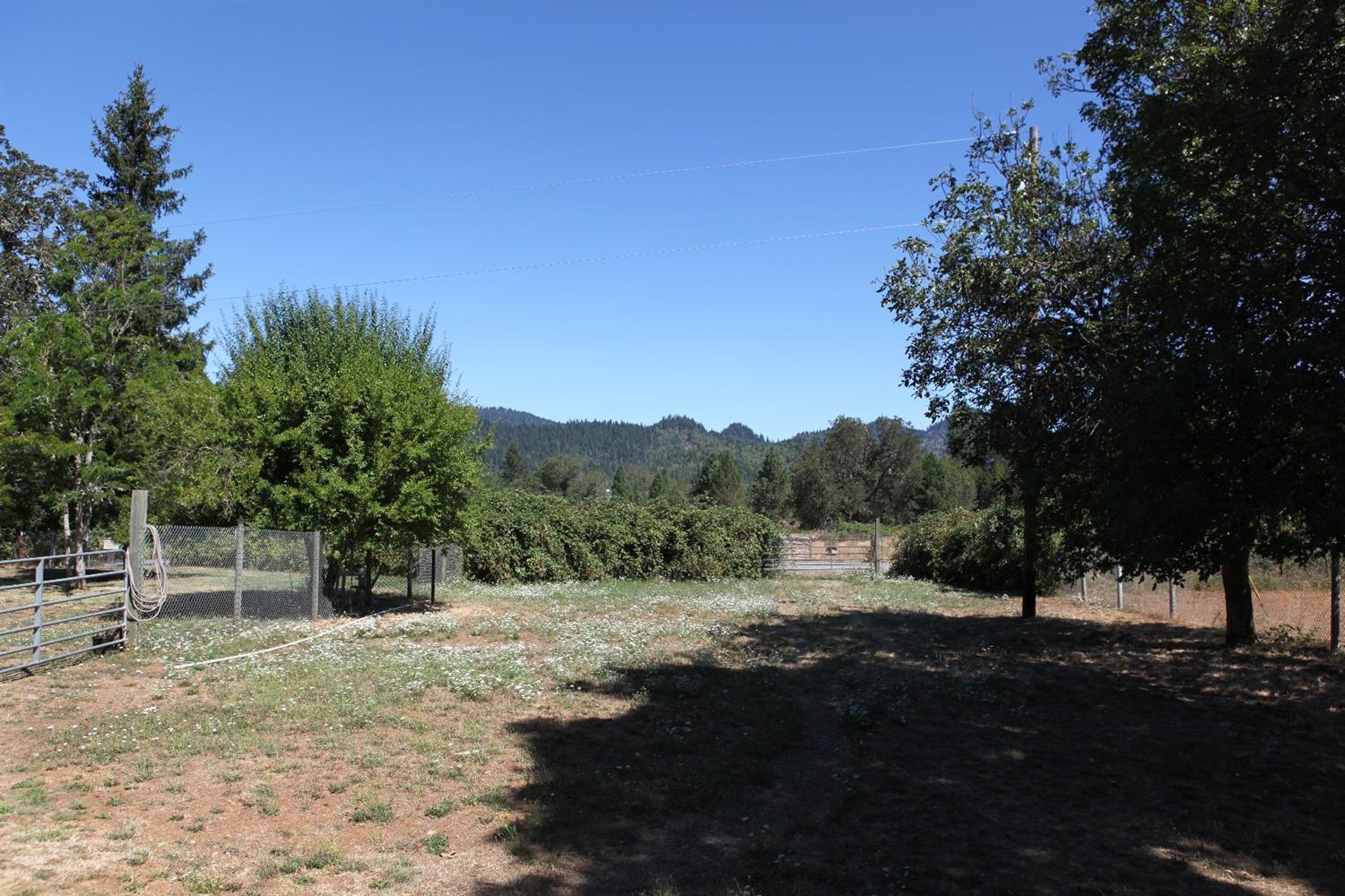 359 Old Stage Rd Road Wolf Creek, OR 97497 - Photo 23 of 35 Additional Photo