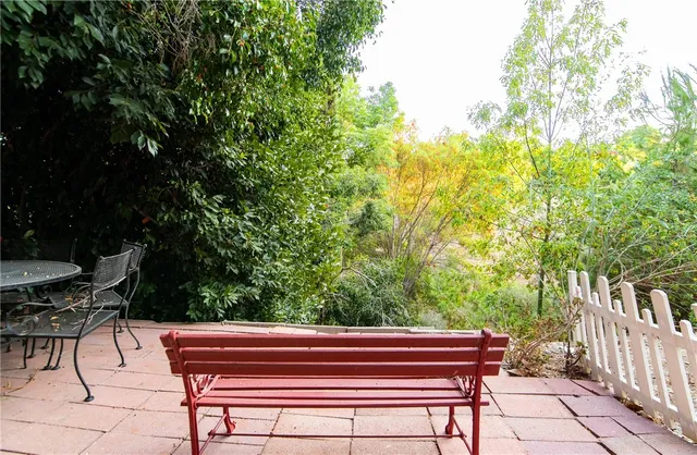 $1,695,000 | 27772 Palos Verdes Drive East, Rancho Palos Verdes, CA 90275