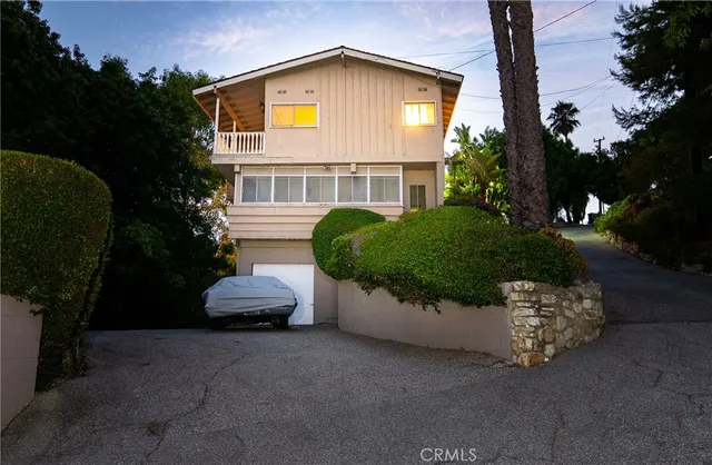 $1,695,000 | 27772 Palos Verdes Drive East, Rancho Palos Verdes, CA 90275