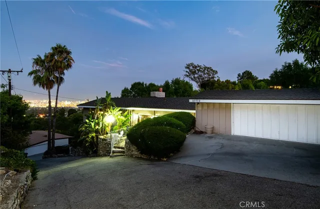 $1,695,000 | 27772 Palos Verdes Drive East, Rancho Palos Verdes, CA 90275