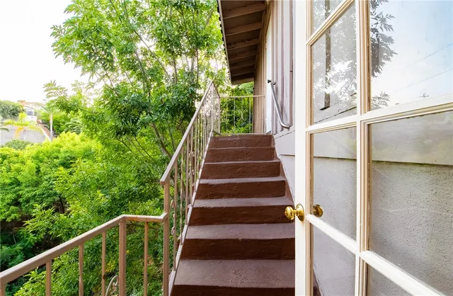 $1,695,000 | 27772 Palos Verdes Drive East, Rancho Palos Verdes, CA 90275